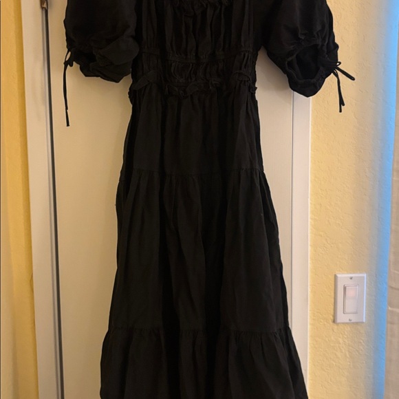 En Saison Cottagecore Black Dress - Picture 4 of 8